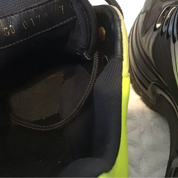 Louis Vuitton Shoes - Picture 12 of 12